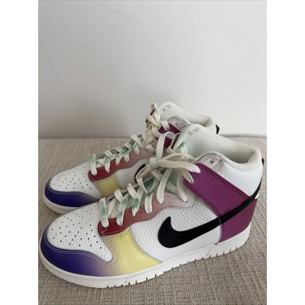 Nike Dunk High SE Women's Athletic Sneaker Multicolor, Size 8 - Picture 3 of 9